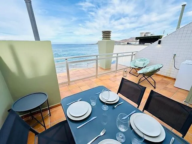 Apartment First-line Canteras