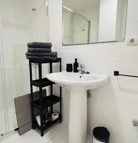 First-line Canteras *