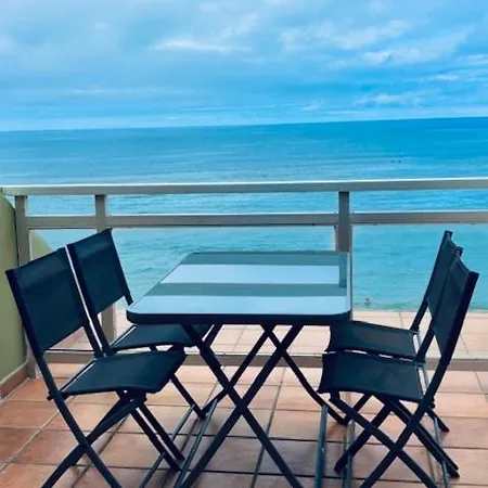 First-line Canteras Lägenhet *